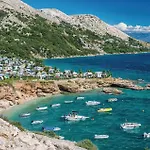 Apartment 2 Bedroom In Stara Baška