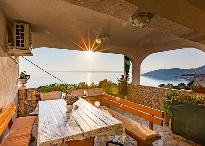 Apartment 2 Bedroom In Stara Baška