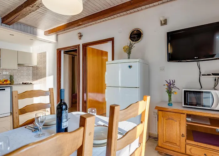 2 Bedroom In