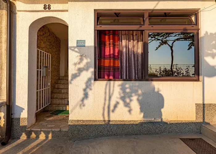 2 Bedroom In Stara Baška