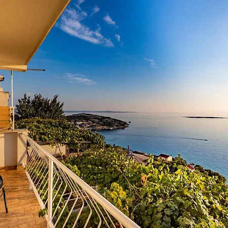 Apartment 2 Bedroom In